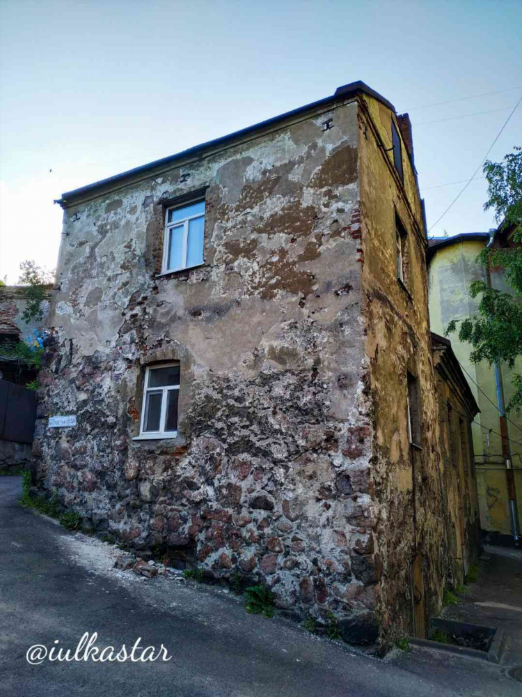 Доска объявлений в жилом доме
